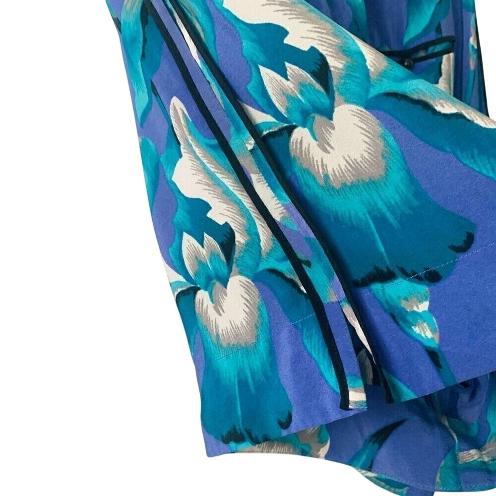 Marc Jacobs Silk Shorts Women's 6 Floral Blue Teal Gray Resort Vacation Flowy - Picture 5 of 7